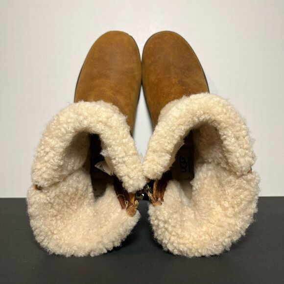Womens UGG Blayre II Brown Leather Boots / Size 6.5 - Picture 5 of 8